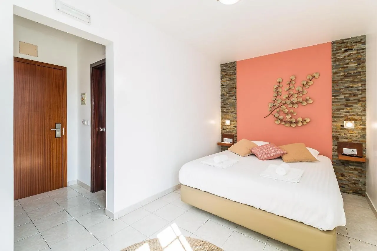 Guesthouse Aljezur Center Португалия